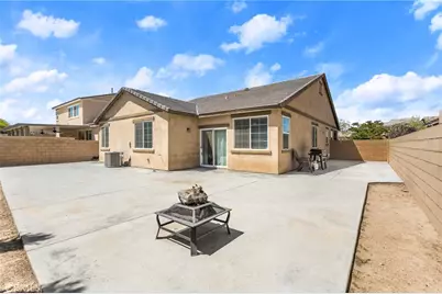 15023 Mandalay, Victorville, CA 92394 - Photo 17