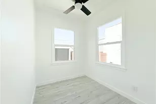 345 E Colden St, Los Angeles, CA 90003 - Photo 21