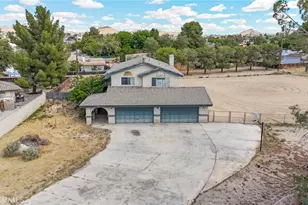 15221 Chaparral Ln, Apple Valley, CA 92307 - Photo 3