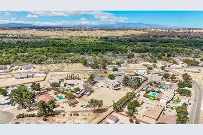 15221 Chaparral Lane, Apple Valley, CA 92307 - Photo 11