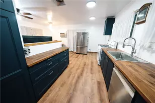 4020 Byron St, Corona, CA 92879 - Photo 11