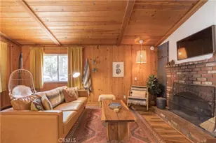 451 Cedar Ln, Sugarloaf, CA 92386 - Photo 13