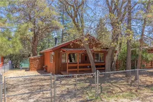 451 Cedar Ln, Sugarloaf, CA 92386 - Photo 31