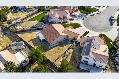 27195 Celtic, Menifee, CA 92585 - Photo 33