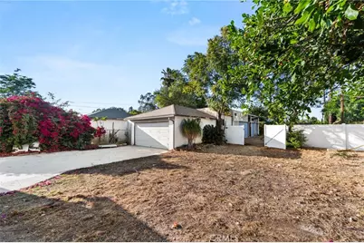 3869 Shamrock, Riverside, CA 92501 - Photo 27