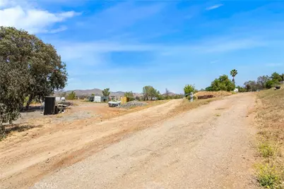 34900 Murrillo, Winchester, CA 92596 - Photo 17