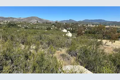 34443 Fisher, Hemet, CA 92544 - Photo 15