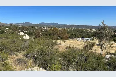 34443 Fisher, Hemet, CA 92544 - Photo 17