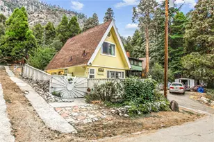 39429 Canyon Dr, Forest Falls, CA 92339 - Photo 5