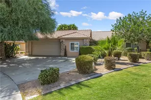 44525 Saffron Ct, La Quinta, CA 92253 - Photo 5