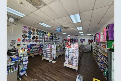 4170 N. Sierra Way, San Bernardino, CA 92407 - Photo 3