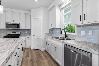 4361 Mission Boulevard #203, Montclair, CA 91763 - Photo 11