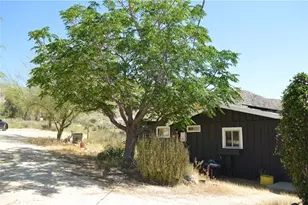 10225 Pinon, Morongo Valley, CA 92256 - Photo 7