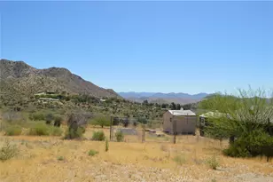 10225 Pinon, Morongo Valley, CA 92256 - Photo 13
