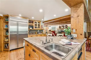 28971 N Shore Rd, Lake Arrowhead, CA 92352 - Photo 11