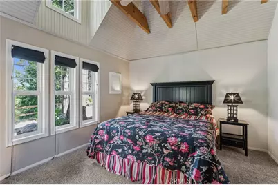 234 Crest Circle, Lake Arrowhead, CA 92352 - Photo 9