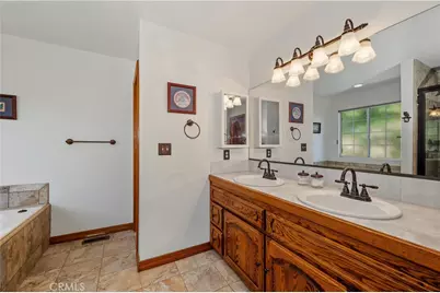 27392 Peninsula Drive, Lake Arrowhead, CA 92352 - Photo 23