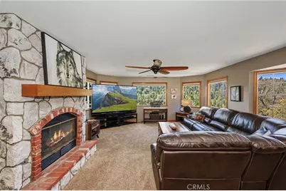 27392 Peninsula Drive, Lake Arrowhead, CA 92352 - Photo 15