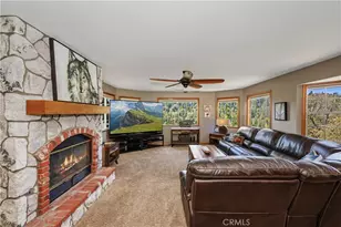 27392 Peninsula Dr, Lake Arrowhead, CA 92352 - Photo 15
