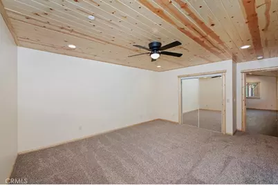 415 Vista, Sugarloaf, CA 92386 - Photo 27