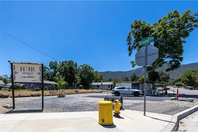 17307 Grand, Lake Elsinore, CA 92530 - Photo 3
