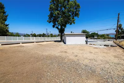17307 Grand, Lake Elsinore, CA 92530 - Photo 9