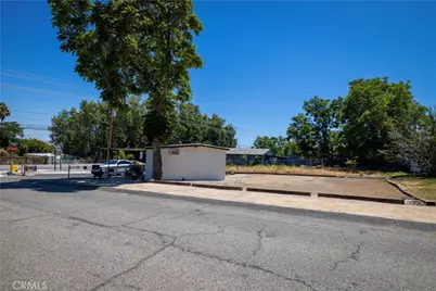 17307 Grand, Lake Elsinore, CA 92530 - Photo 11