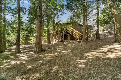 26481 Alpine, Twin Peaks, CA 92391 - Photo 15