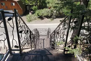 33429 Robin Dr, Green Valley Lake, CA 92341 - Photo 13