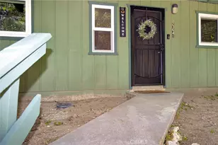 23641 Manzanita, Crestline, CA 92325 - Photo 9