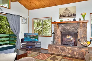 23641 Manzanita, Crestline, CA 92325 - Photo 17