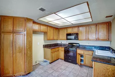 12168 Mount Vernon #47, Grand Terrace, CA 92313 - Photo 9