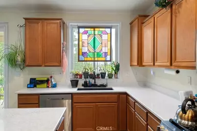 33410 Wallace, Yucaipa, CA 92399 - Photo 7