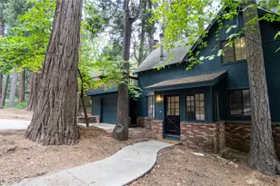 27820 Rainbow Dr, Lake Arrowhead, CA 92352 - Photo 3