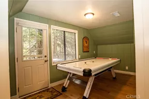 27820 Rainbow Dr, Lake Arrowhead, CA 92352 - Photo 29