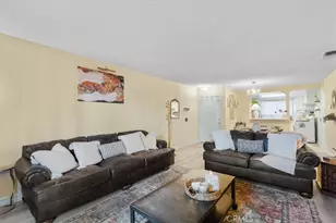 711 W 1st St, Santa Ana, CA 92701 - Photo 5