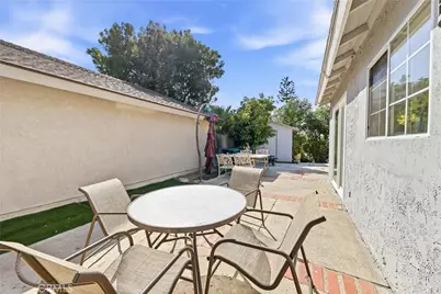 1585 Camelot, Corona, CA 92882 - Photo 37