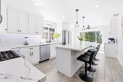 1585 Camelot, Corona, CA 92882 - Photo 13