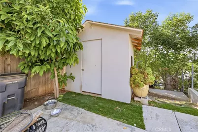 1585 Camelot, Corona, CA 92882 - Photo 41