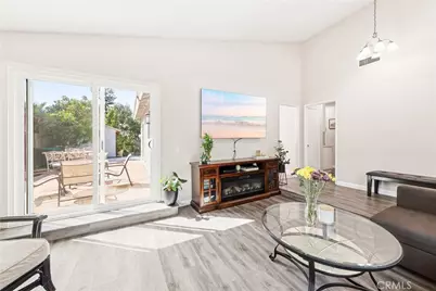 1585 Camelot, Corona, CA 92882 - Photo 11