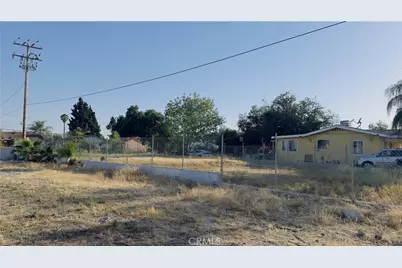 1321 Union, San Bernardino, CA 92411 - Photo 5