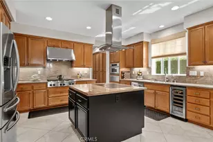 8162 River Bluffs Ln, Eastvale, CA 92880 - Photo 15