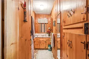404 Hillside, Lake Arrowhead, CA 92352 - Photo 7