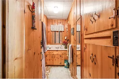 404 Hillside, Lake Arrowhead, CA 92352 - Photo 7