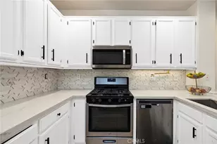 41945 Davenport Way, Murrieta, CA 92562 - Photo 13