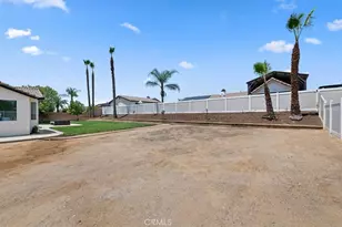 9985 Willowbrook Rd, Jurupa Valley, CA 92509 - Photo 45