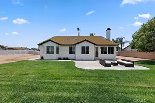 9985 Willowbrook Rd, Jurupa Valley, CA 92509 - Photo 43