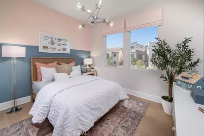 205 Briar Moon, Irvine, CA 92618 - Photo 9