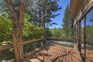 27821 Peninsula, Lake Arrowhead, CA 92352 - Photo 3
