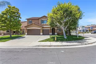 7101 Lemon Grass Ave, Eastvale, CA 92880 - Photo 3